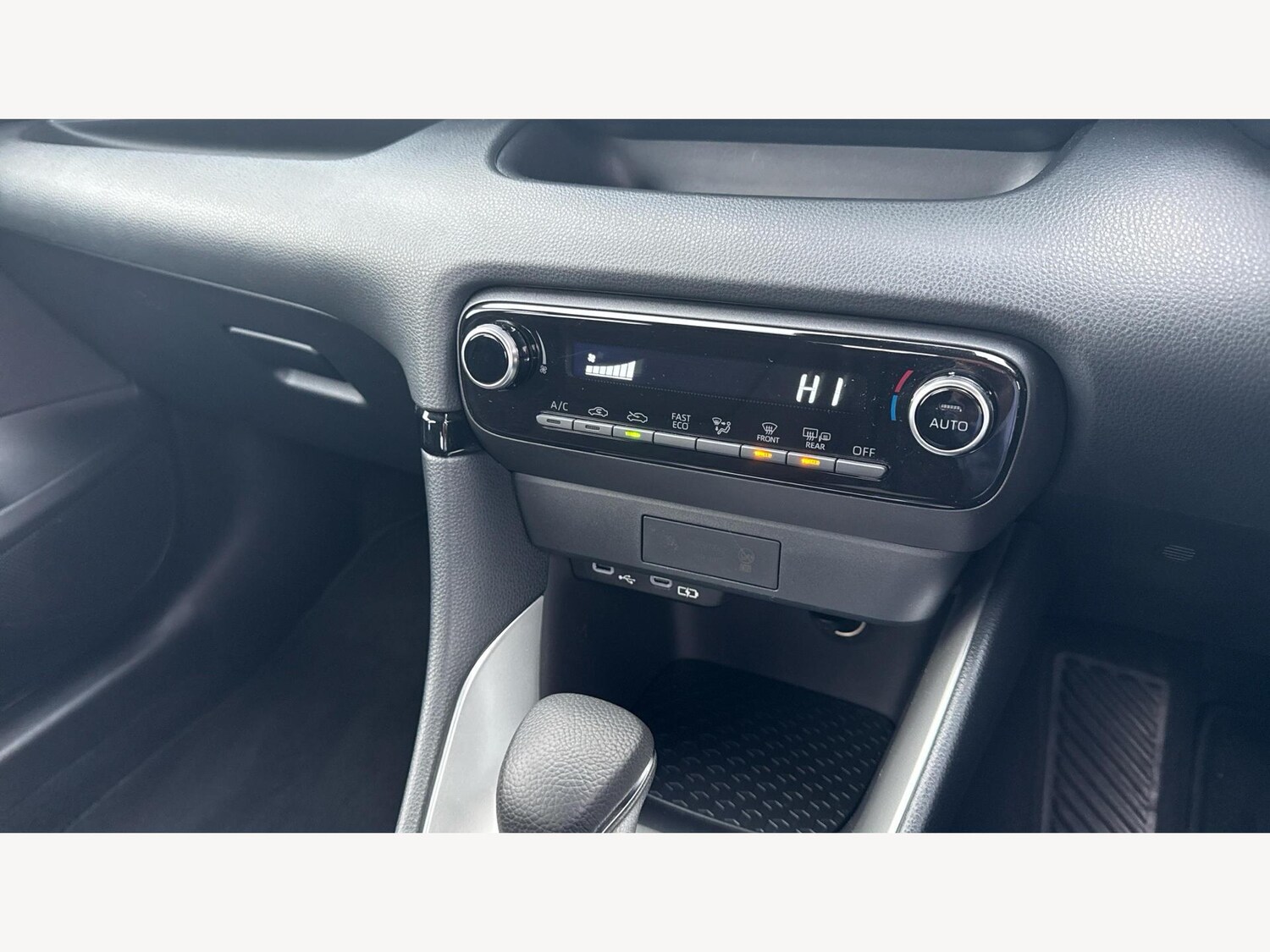 Used Toyota Yaris for sale - 77469016: Photo 22