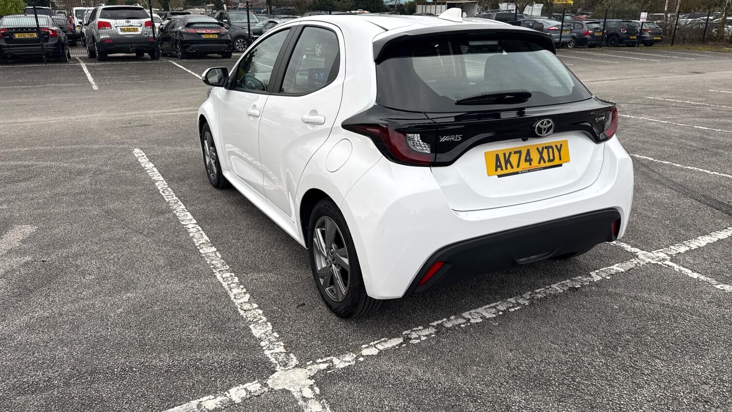 Used Toyota Yaris for sale - 77469016: Photo 33