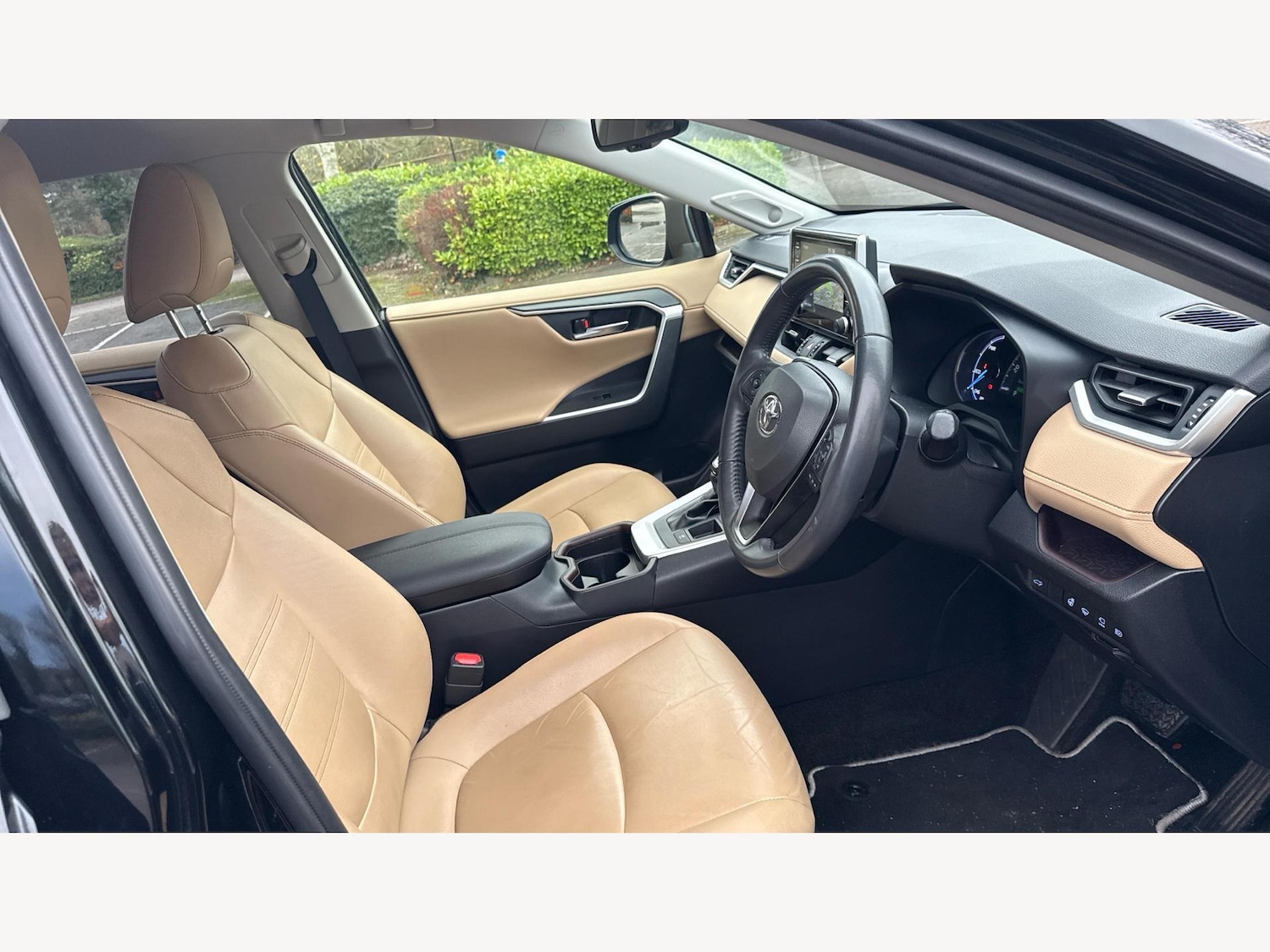 Used Toyota RAV4 2020 for sale - 76942718: Photo 13