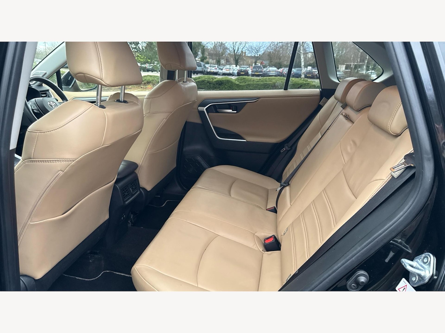 Used Toyota RAV4 2020 for sale - 76942718: Photo 14