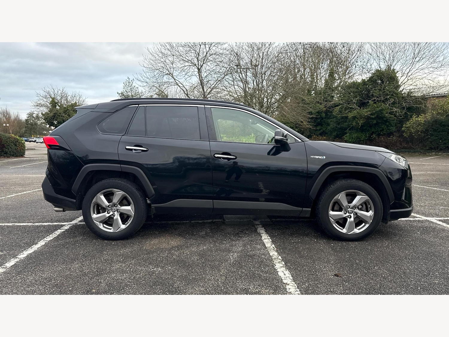 Used Toyota RAV4 2020 for sale - 76942718: Photo 18