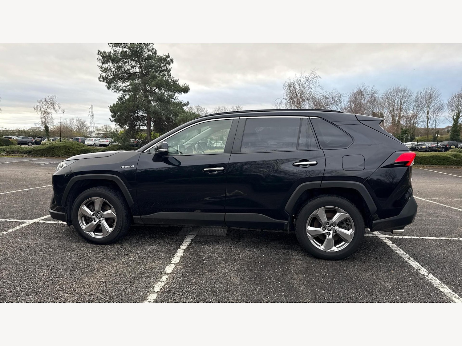 Used Toyota RAV4 2020 for sale - 76942718: Photo 19