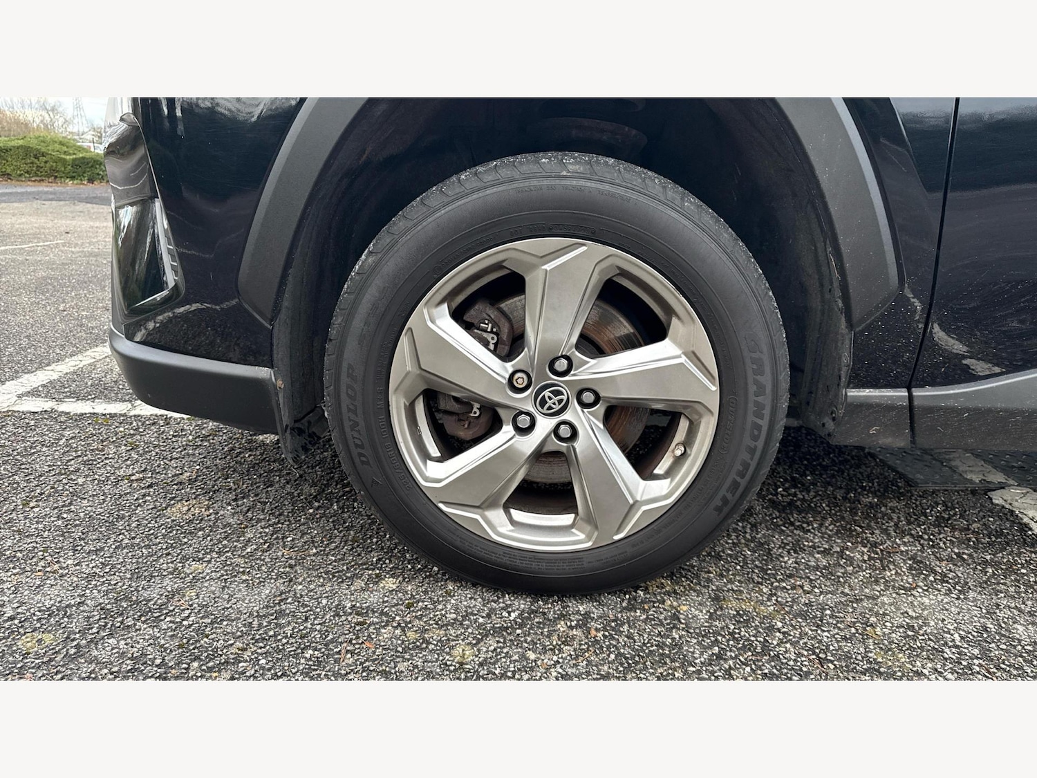 Used Toyota RAV4 2020 for sale - 76942718: Photo 32