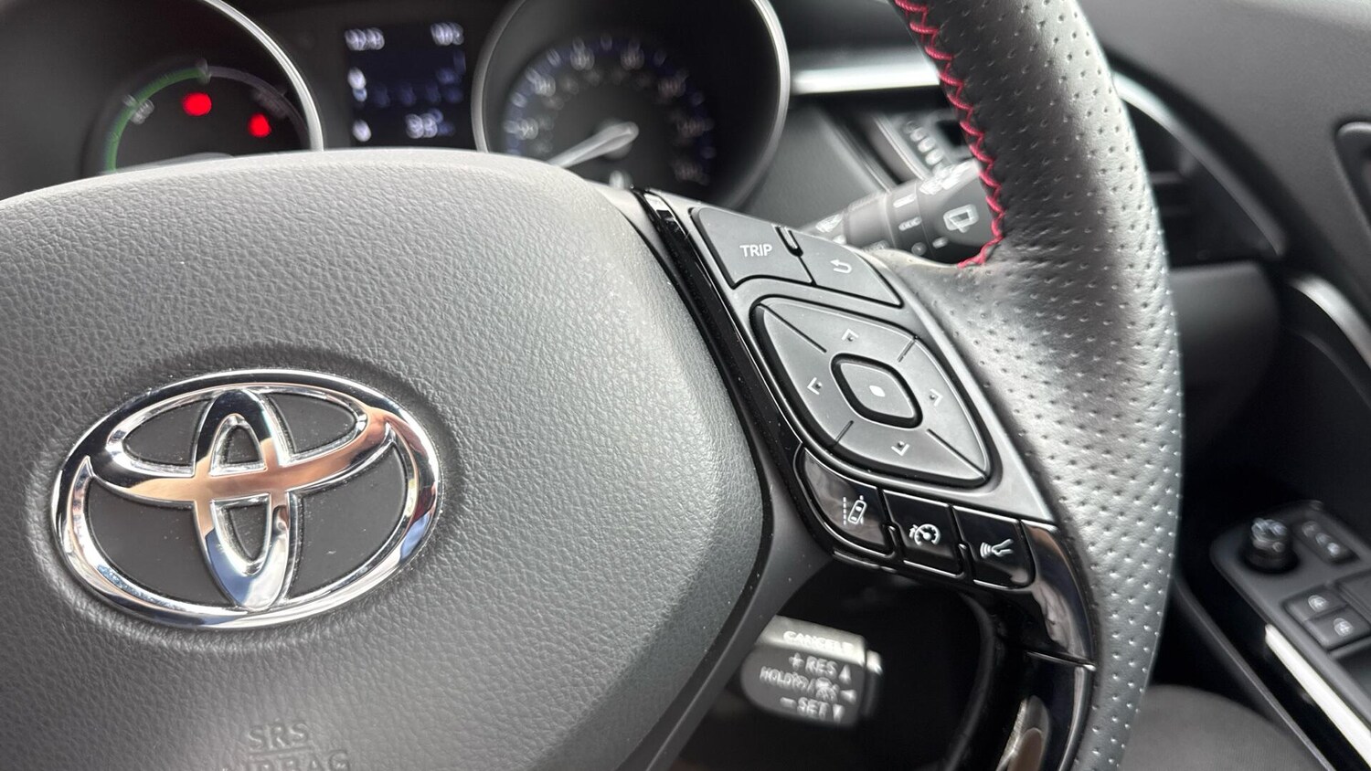 Used Toyota C-HR 2023 for sale - 77752825: Photo 39