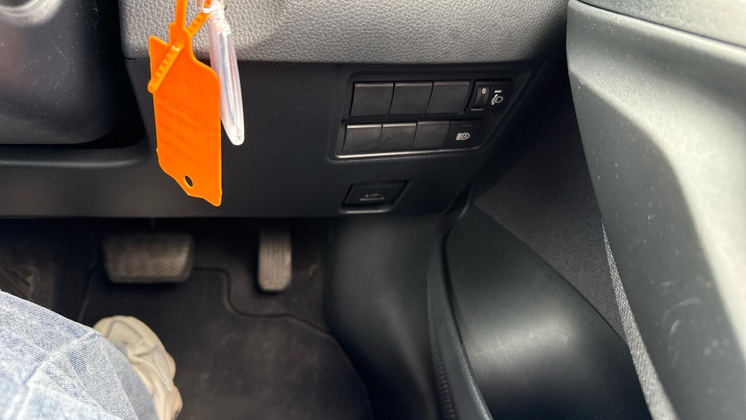 Used Toyota Yaris for sale - 77825100: Photo 37