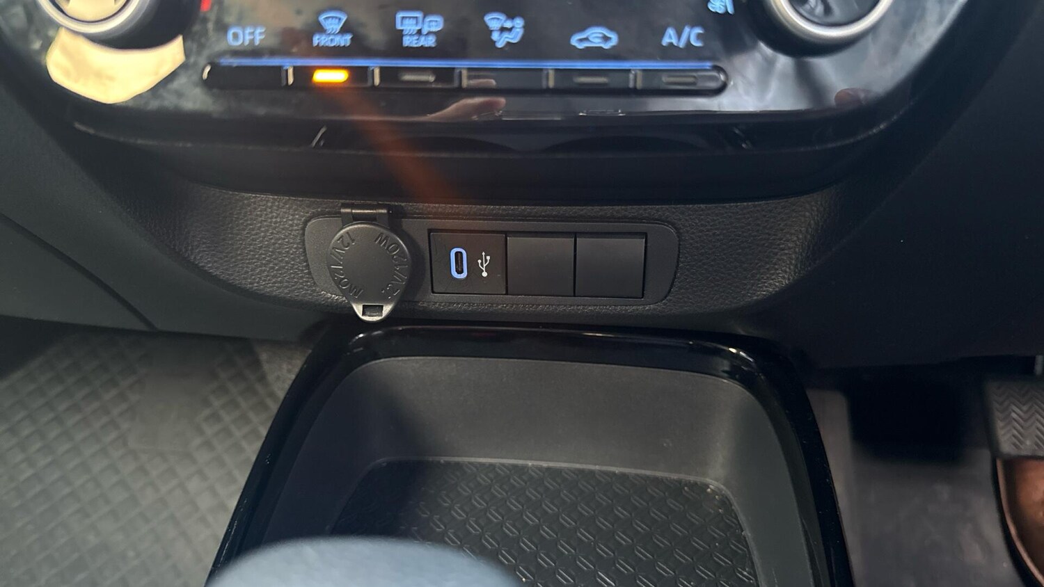 Used Toyota Aygo X 2024 for sale - 77798943: Photo 36