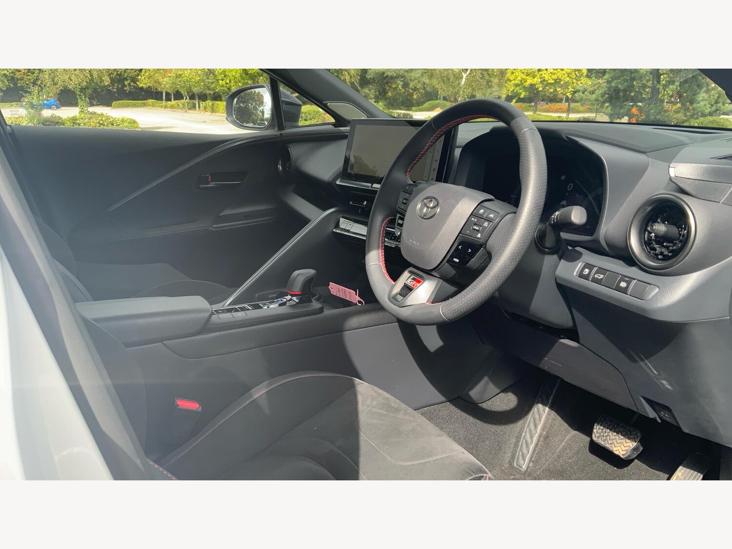 Used Toyota C-HR 2024 for sale - 76085428: Photo 13