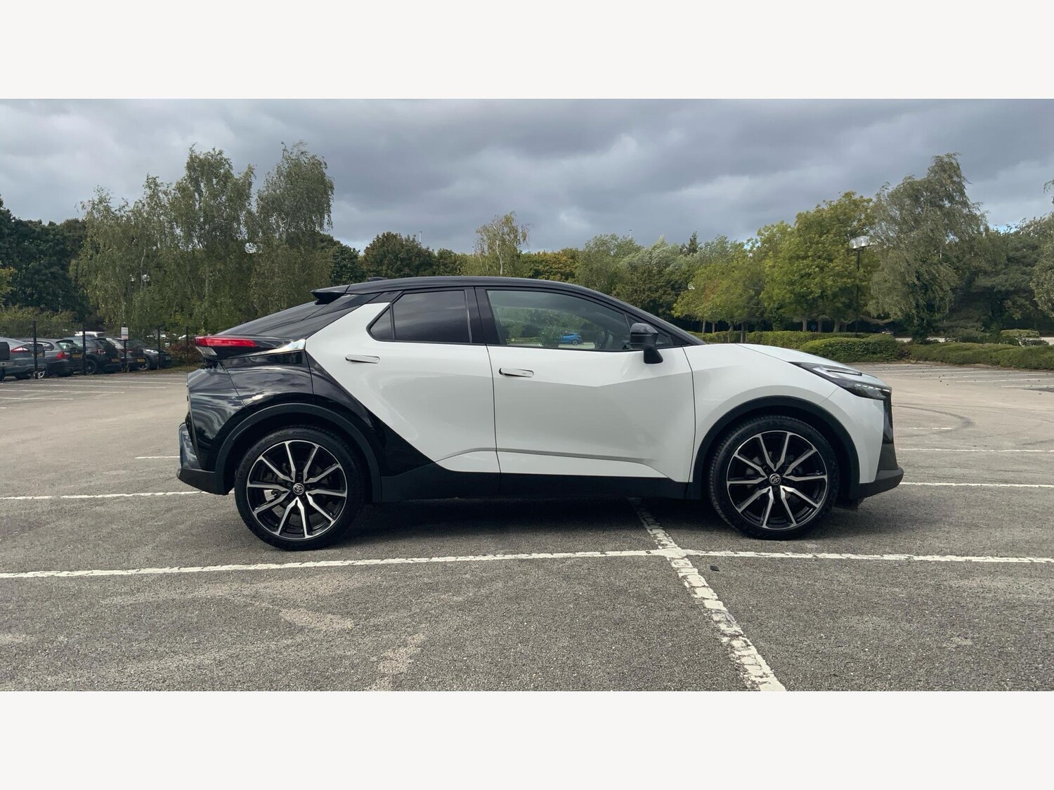 Used Toyota C-HR 2024 for sale - 76085428: Photo 18