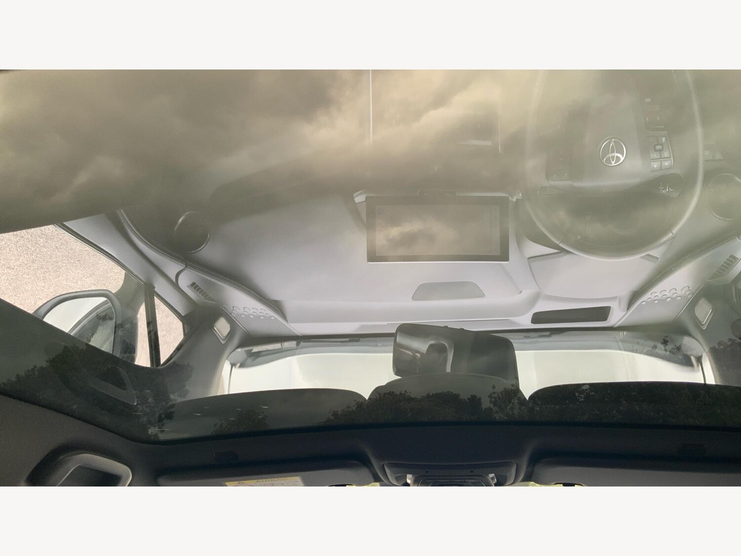 Used Toyota C-HR 2024 for sale - 76085428: Photo 31