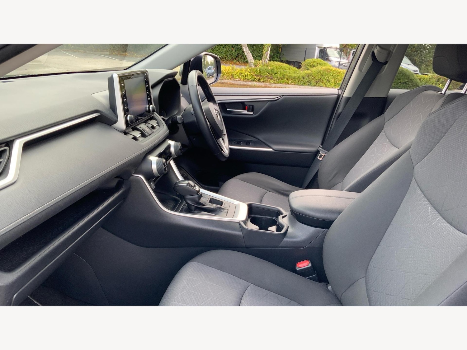 Used Toyota RAV4 2019 for sale - 76189184: Photo 12