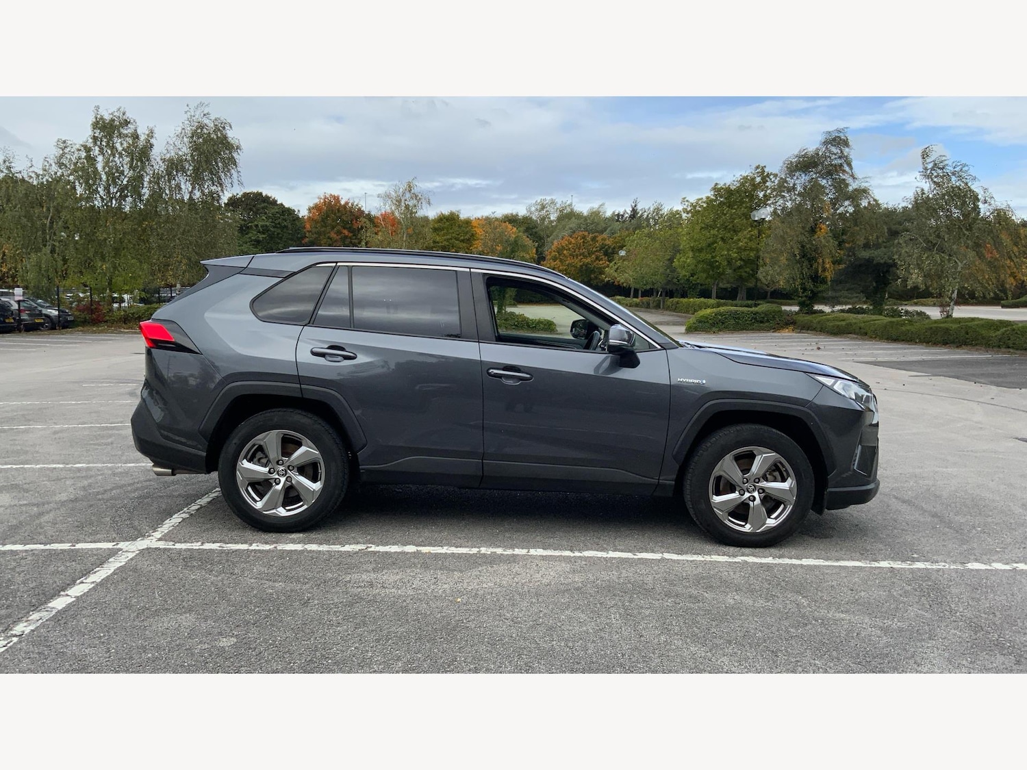 Used Toyota RAV4 2019 for sale - 76189184: Photo 18