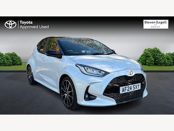 Used Toyota Yaris 2024 for sale - 76377622: Photo