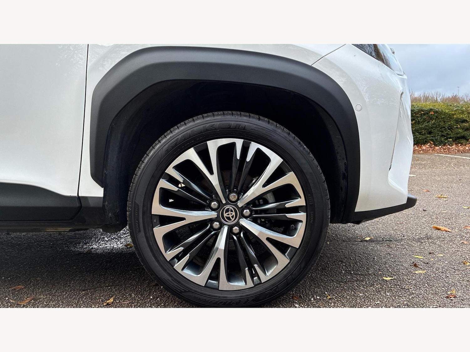 Used Toyota Yaris Cross 2024 for sale - 76527613: Photo 20