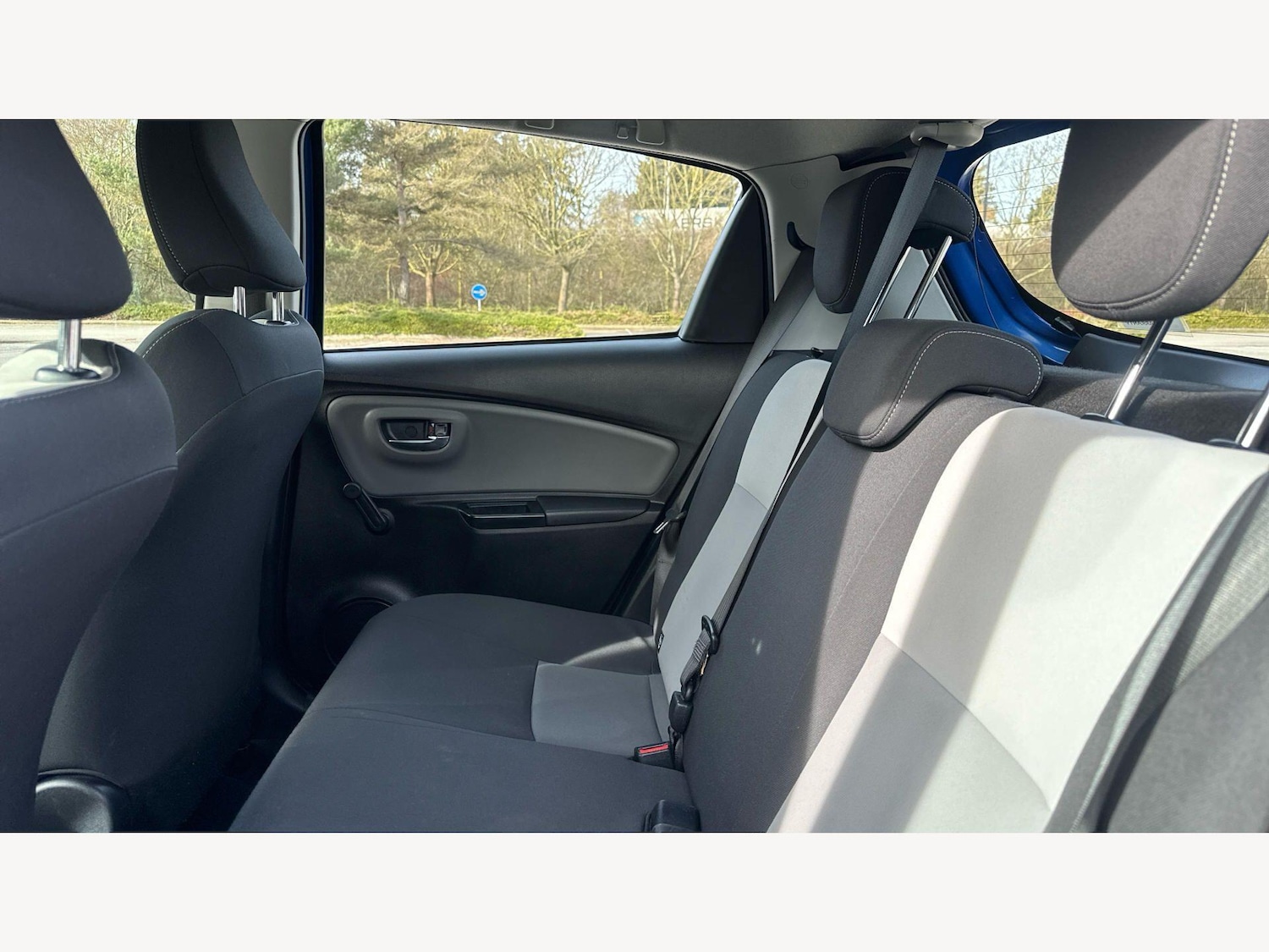 Used Toyota Yaris 2018 for sale - 77737579: Photo 15