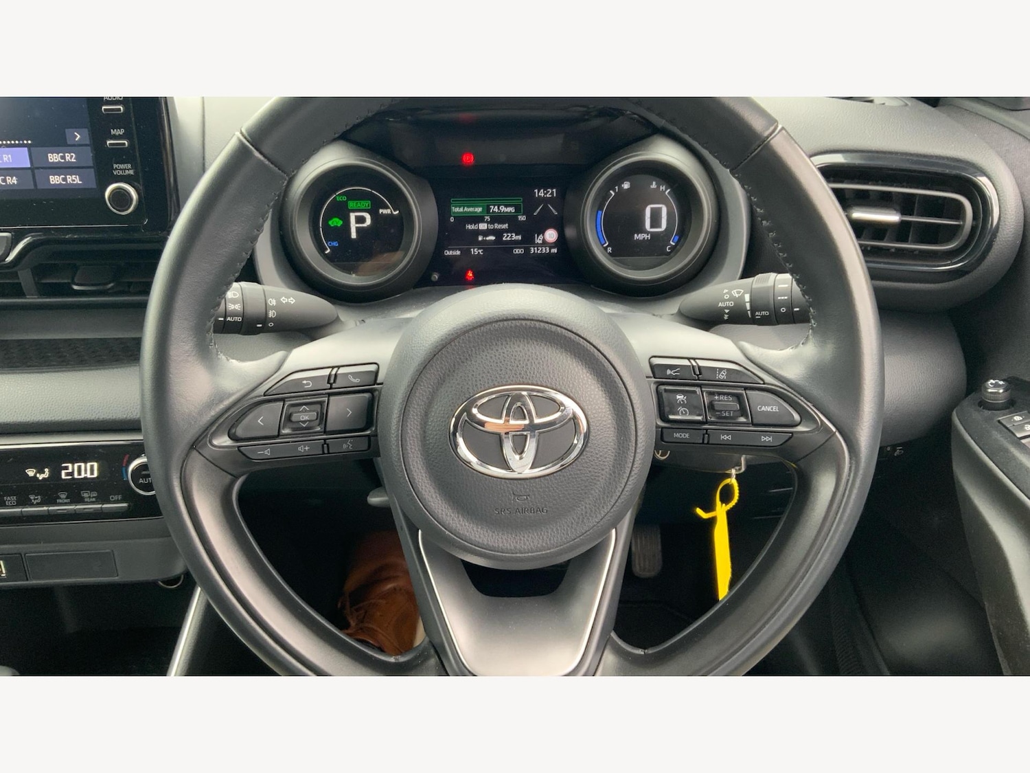 Used Toyota Yaris 2022 for sale - 76349637: Photo 10
