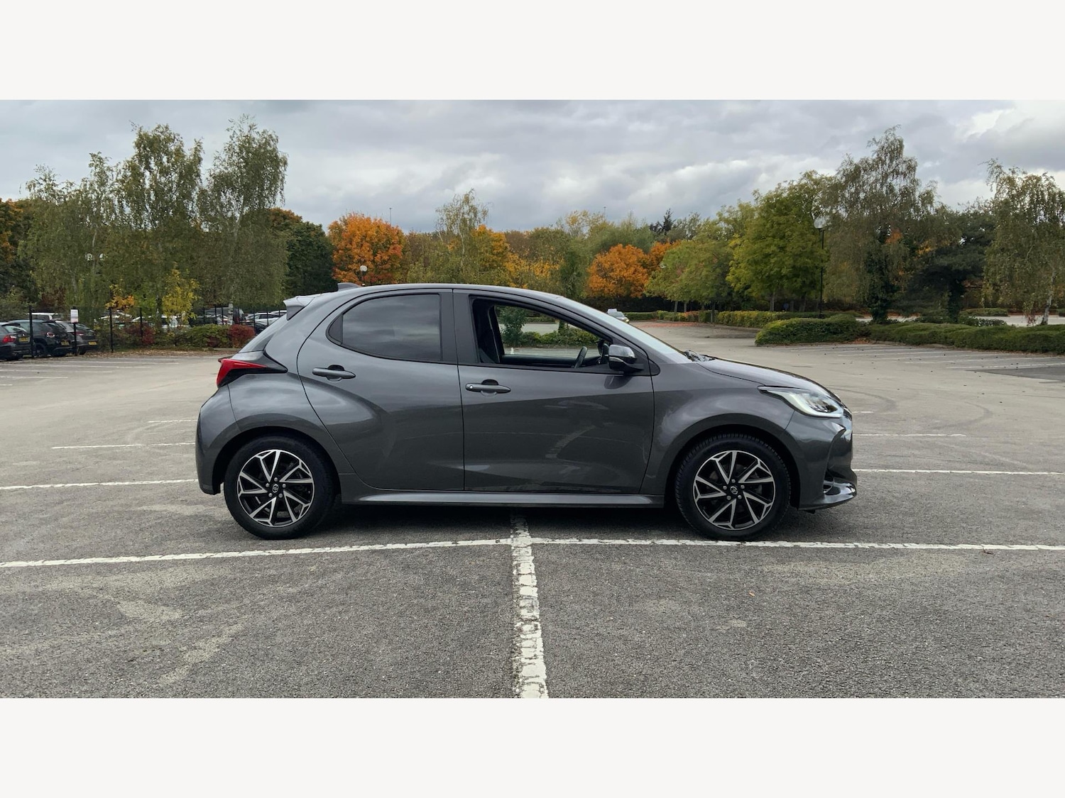 Used Toyota Yaris 2022 for sale - 76349637: Photo 18