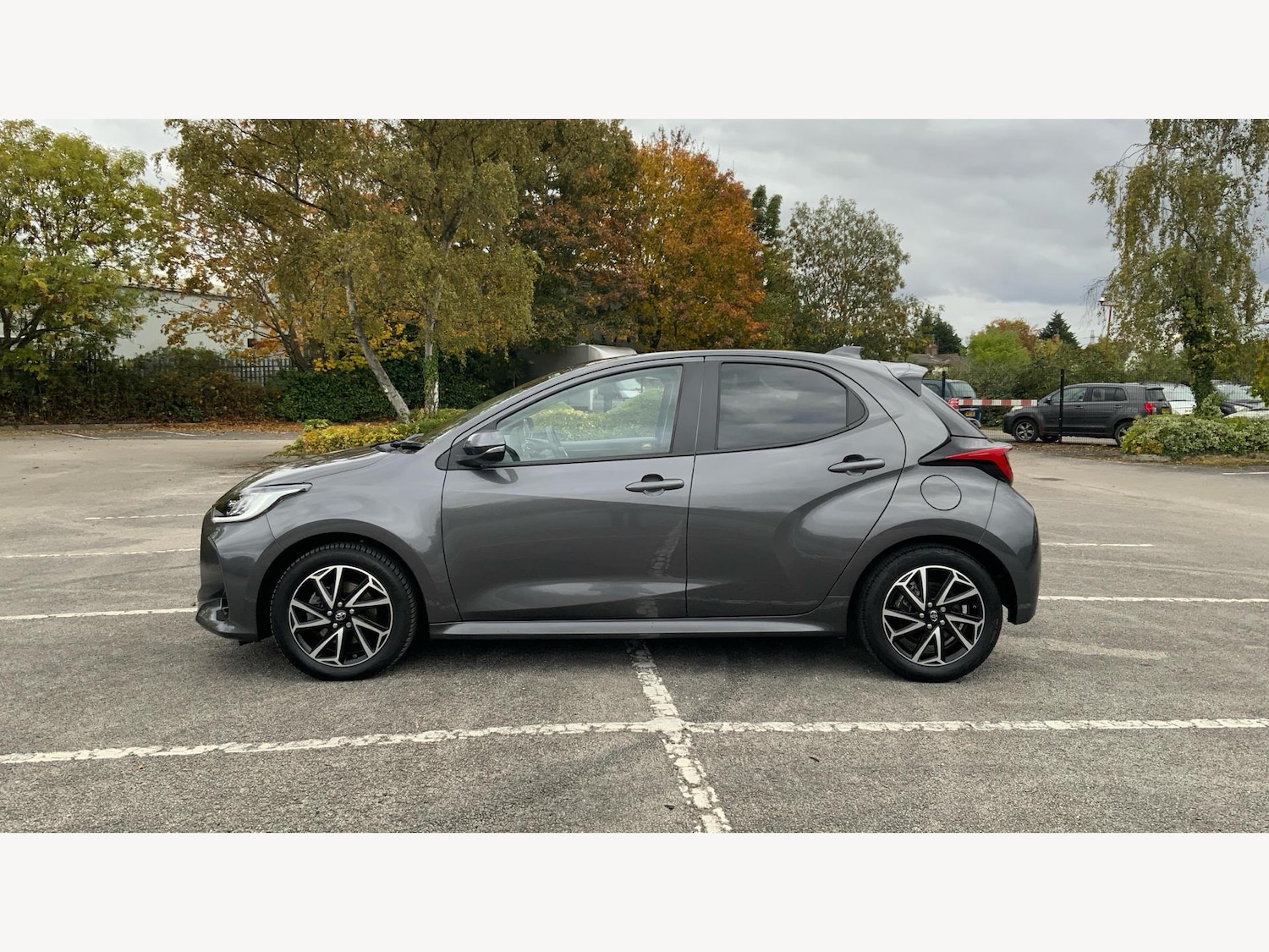 Used Toyota Yaris 2022 for sale - 76349637: Photo 19