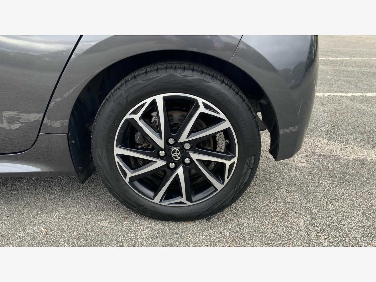 Used Toyota Yaris 2022 for sale - 76349637: Photo 27
