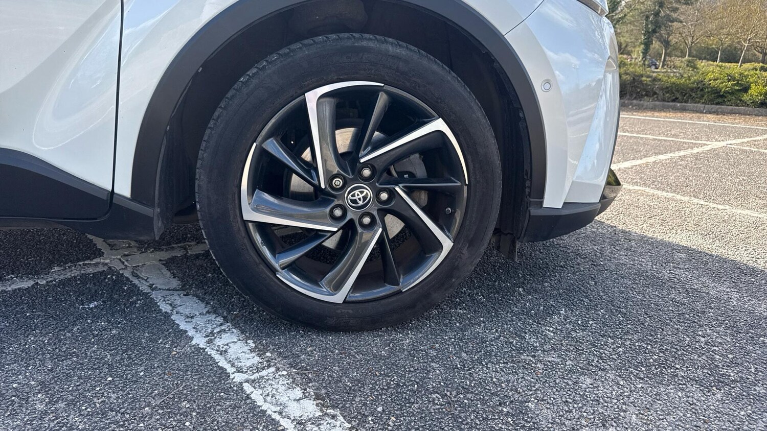 Used Toyota C-HR 2020 for sale - 77892482: Photo 42