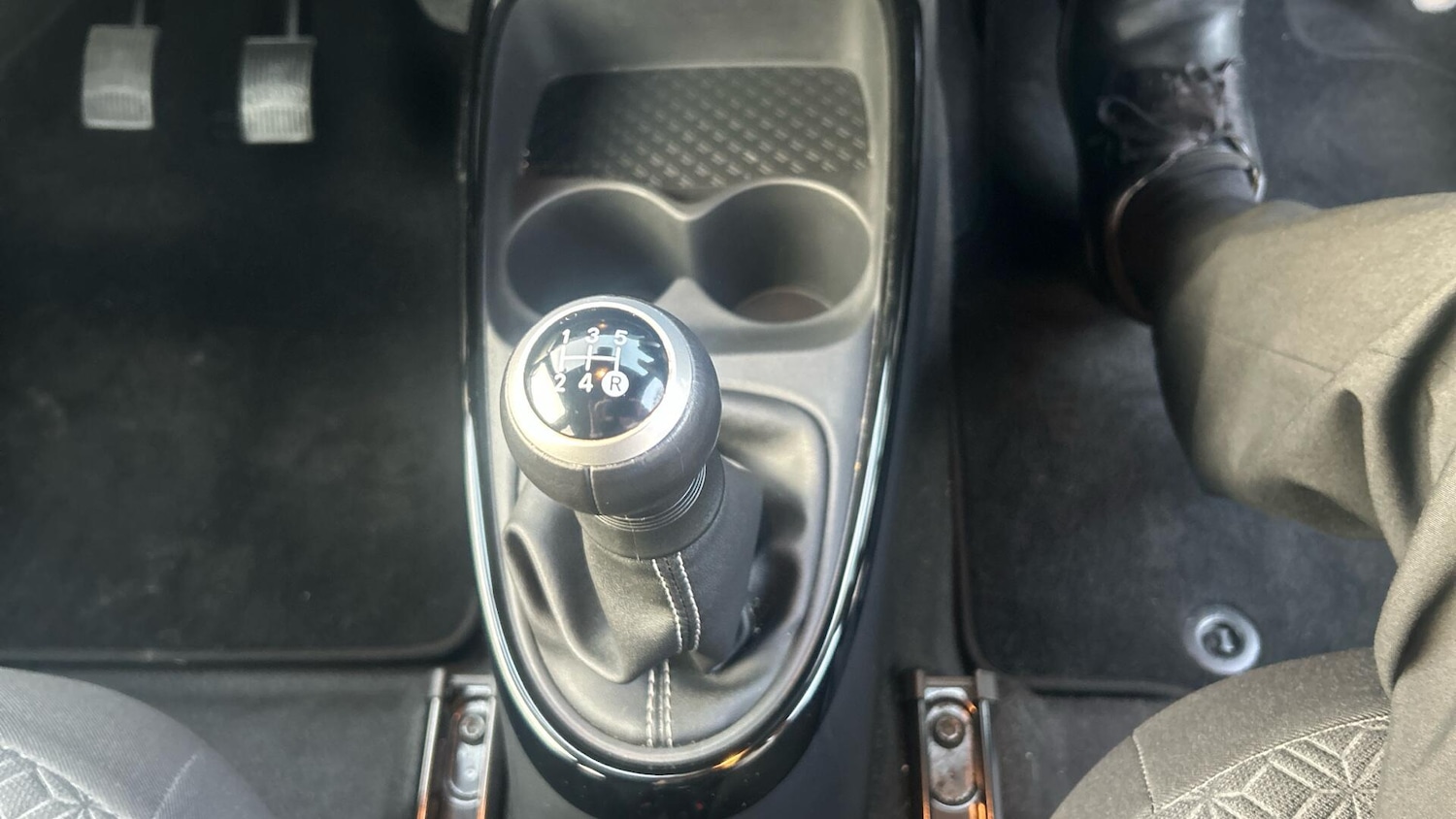 Used Toyota Aygo X 2025 for sale - 77799103: Photo 32