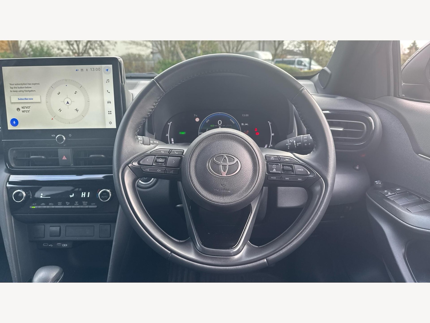 Used Toyota Yaris Cross 2024 for sale - 76657078: Photo 10