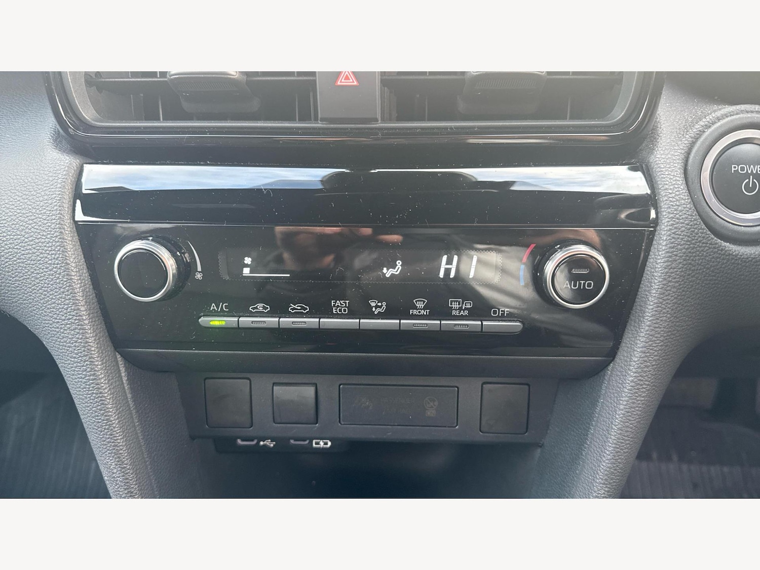 Used Toyota Yaris Cross 2024 for sale - 76657078: Photo 29