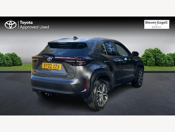 Used Toyota Yaris Cross 2022 for sale - 76251203: Photo