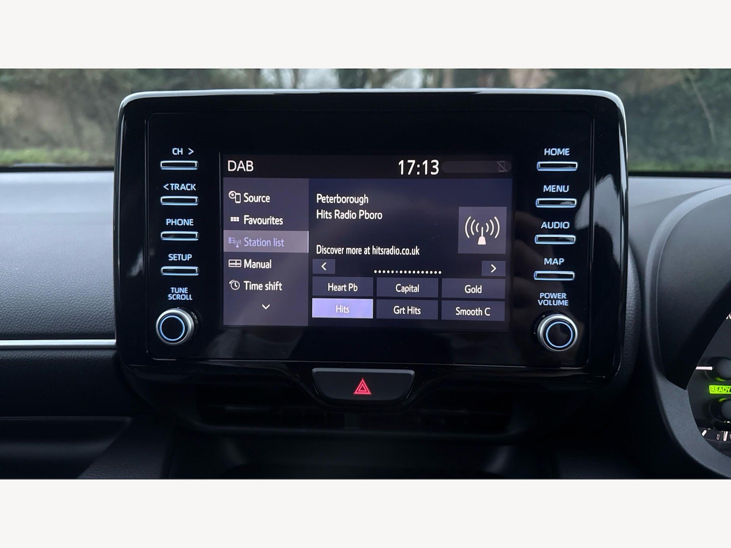 Used Toyota Yaris 2024 for sale - 77645803: Photo 30