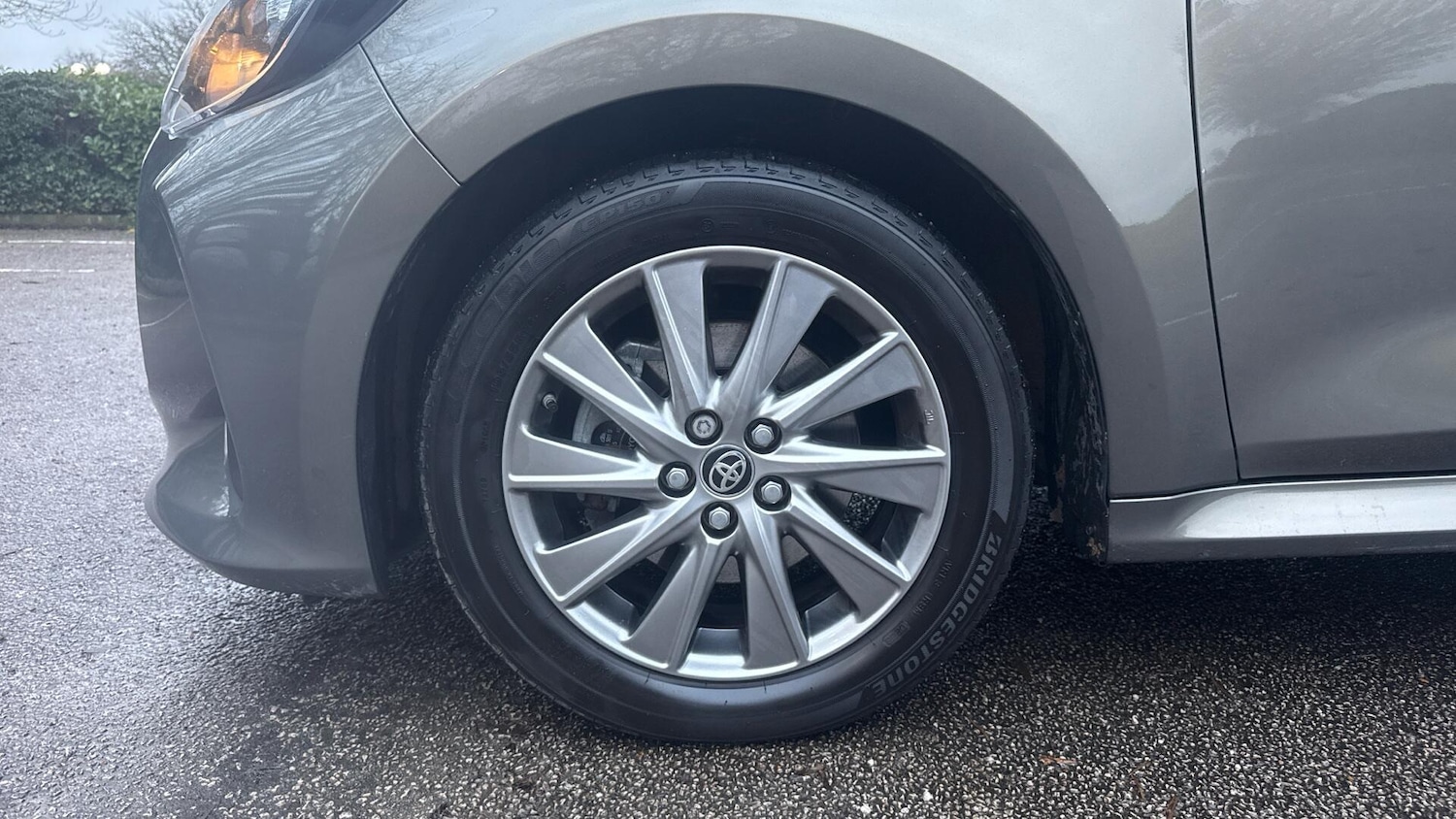 Used Toyota Yaris 2024 for sale - 77645803: Photo 33