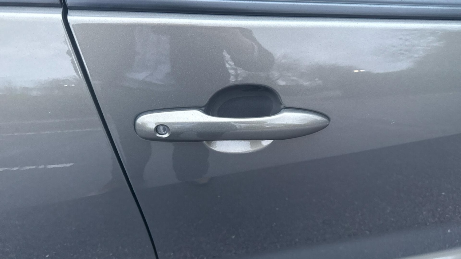 Used Toyota Yaris 2024 for sale - 77645803: Photo 37