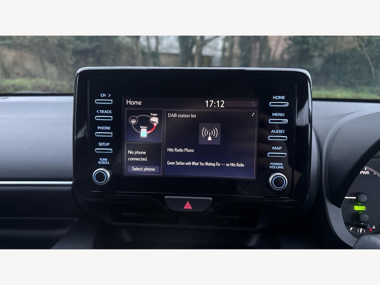 Used Toyota Yaris 2024 for sale - 77645803: Photo 9