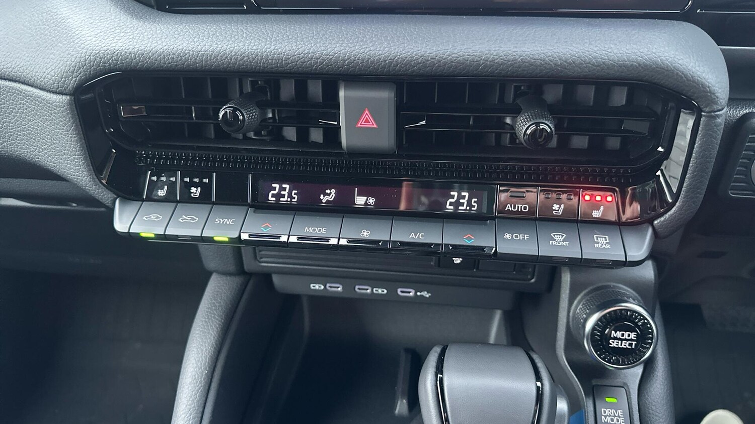 Used Toyota Land Cruiser 2025 for sale - 77510380: Photo 33