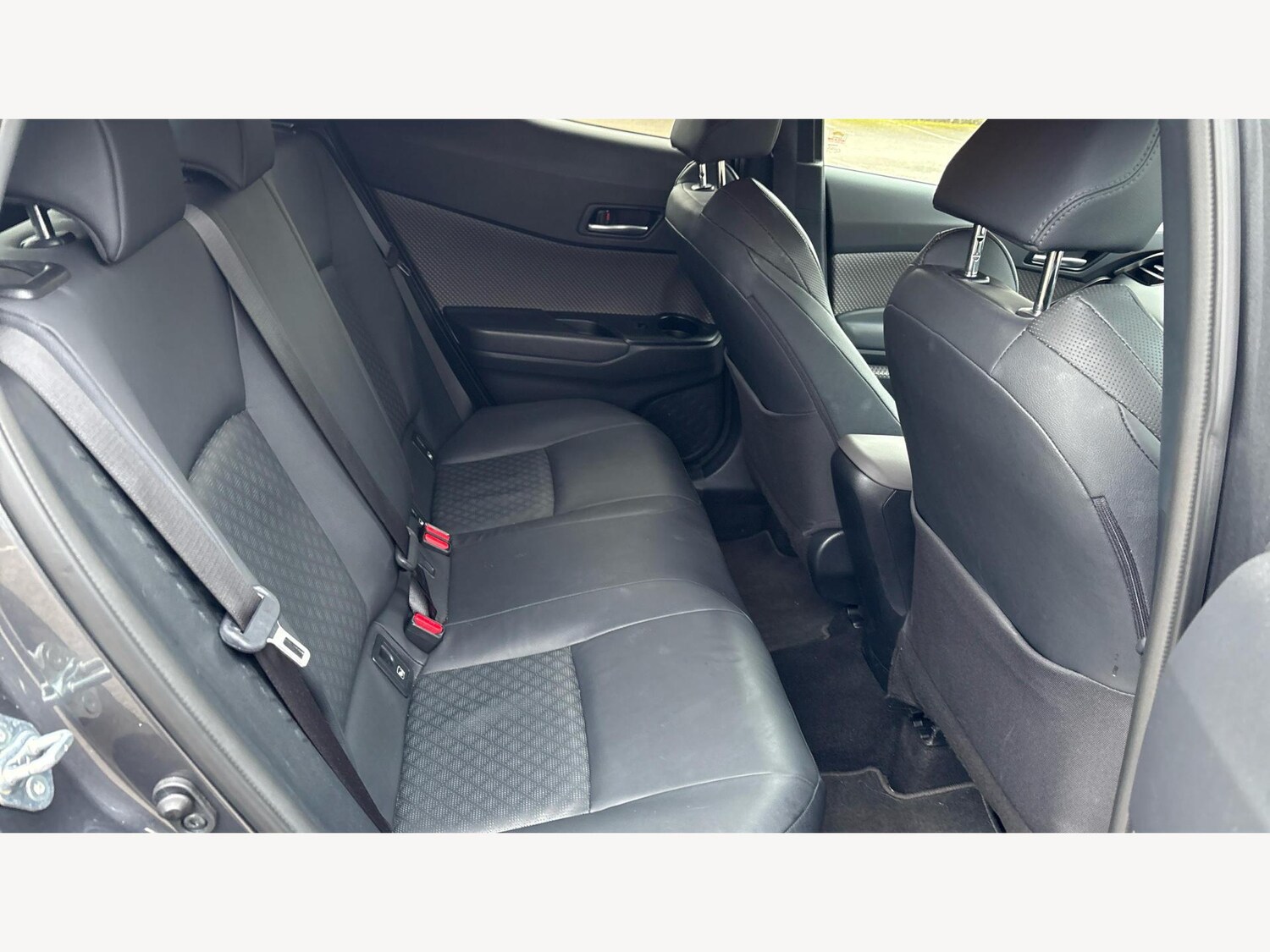 Used Toyota C-HR 2023 for sale - 77455673: Photo 14