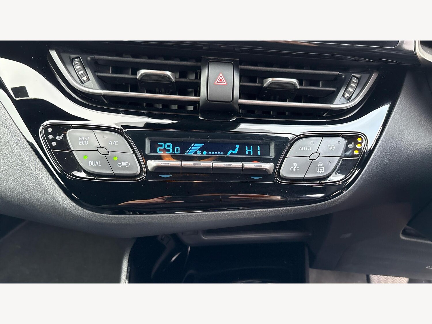 Used Toyota C-HR 2023 for sale - 77455673: Photo 29