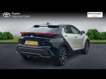Used Toyota C-HR 2024 for sale - 74597449: Photo