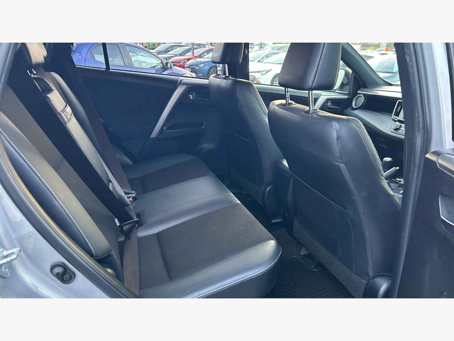 Used Toyota RAV4 2017 for sale - 78020446: Photo 14