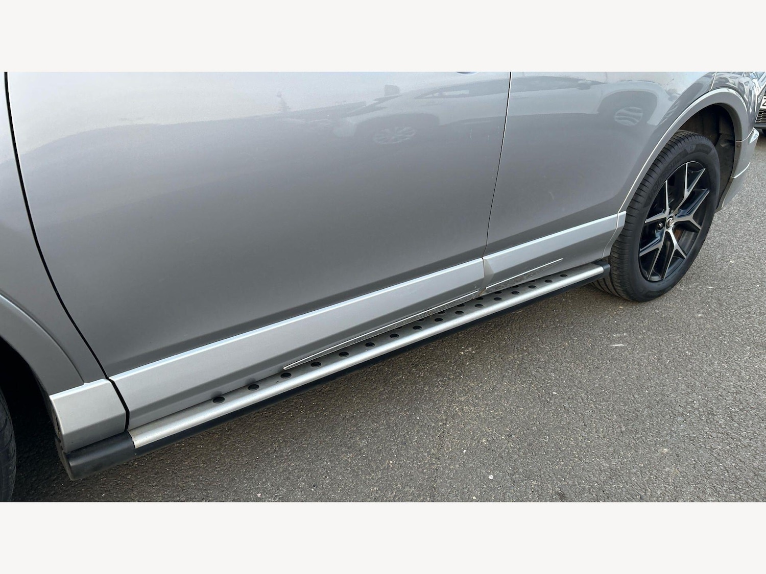 Used Toyota RAV4 2017 for sale - 78020446: Photo 28