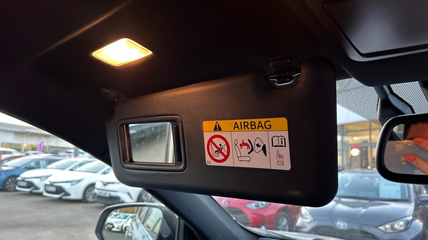 Used Toyota RAV4 2017 for sale - 78020446: Photo 41