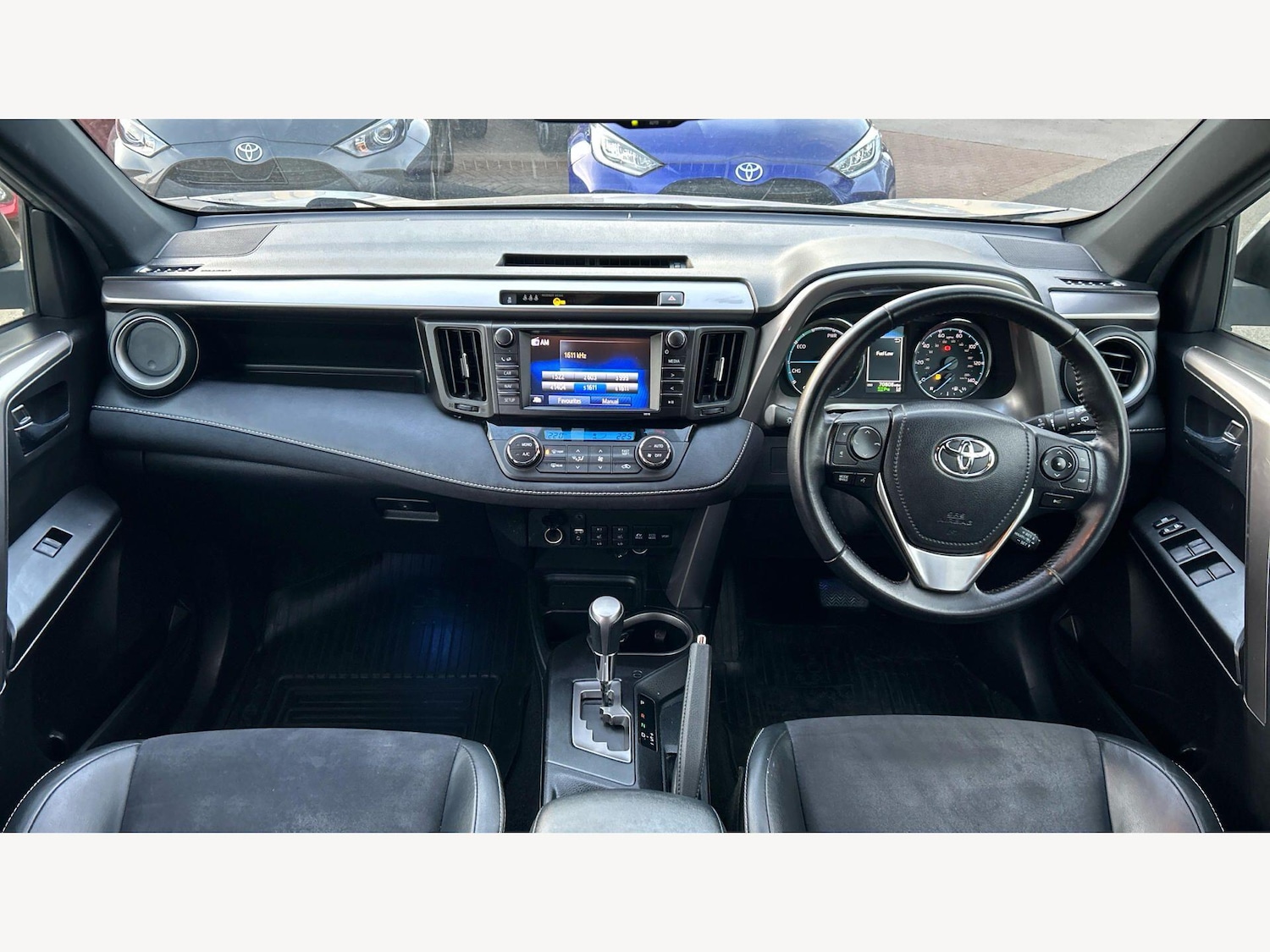 Used Toyota RAV4 2017 for sale - 78020446: Photo 7