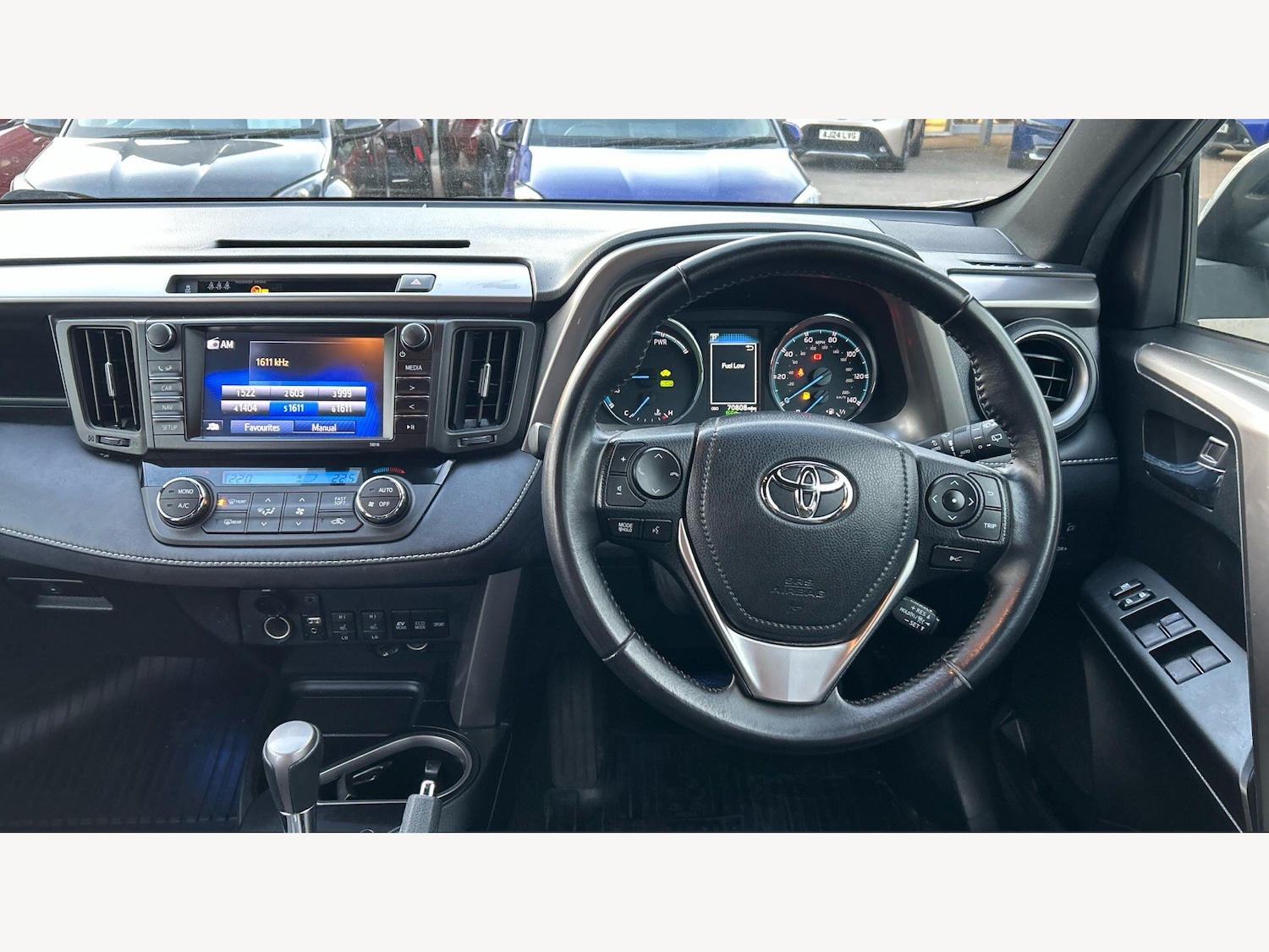 Used Toyota RAV4 2017 for sale - 78020446: Photo 8