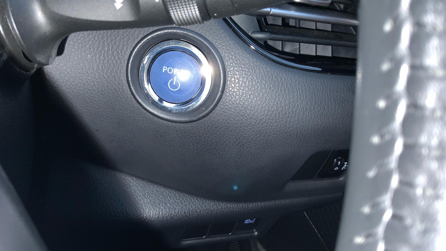 Used Toyota C-HR 2022 for sale - 77387440: Photo 39