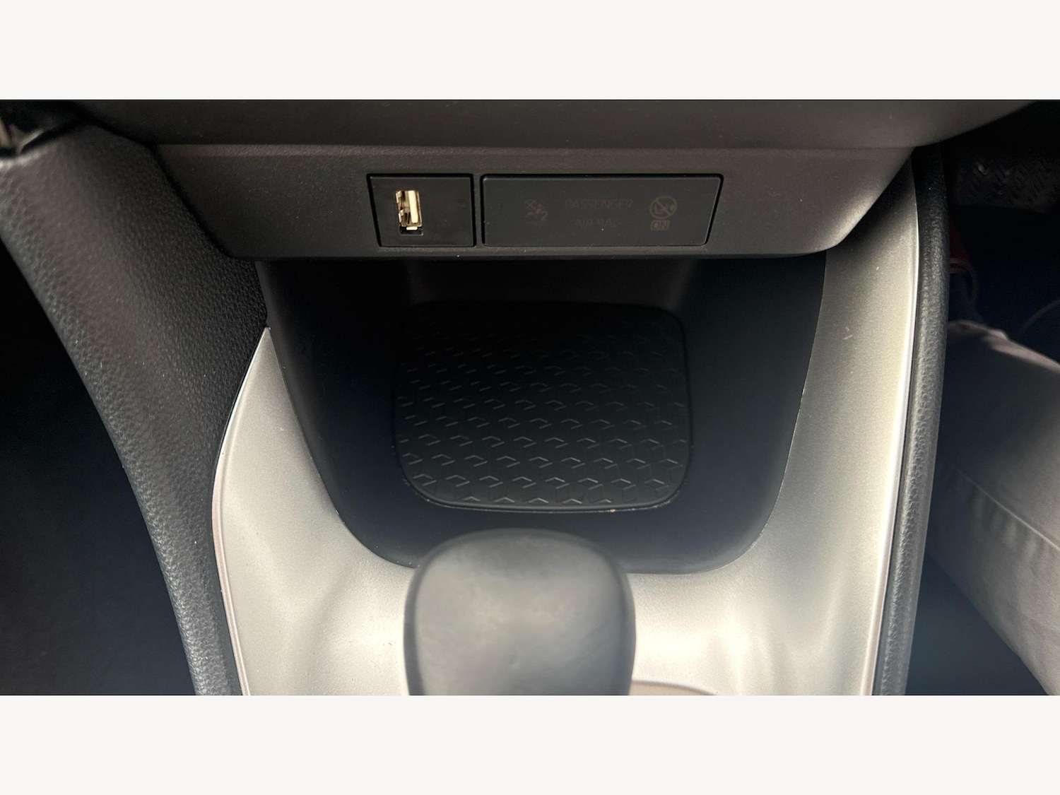 Used Toyota Yaris 2023 for sale - 76189322: Photo 38
