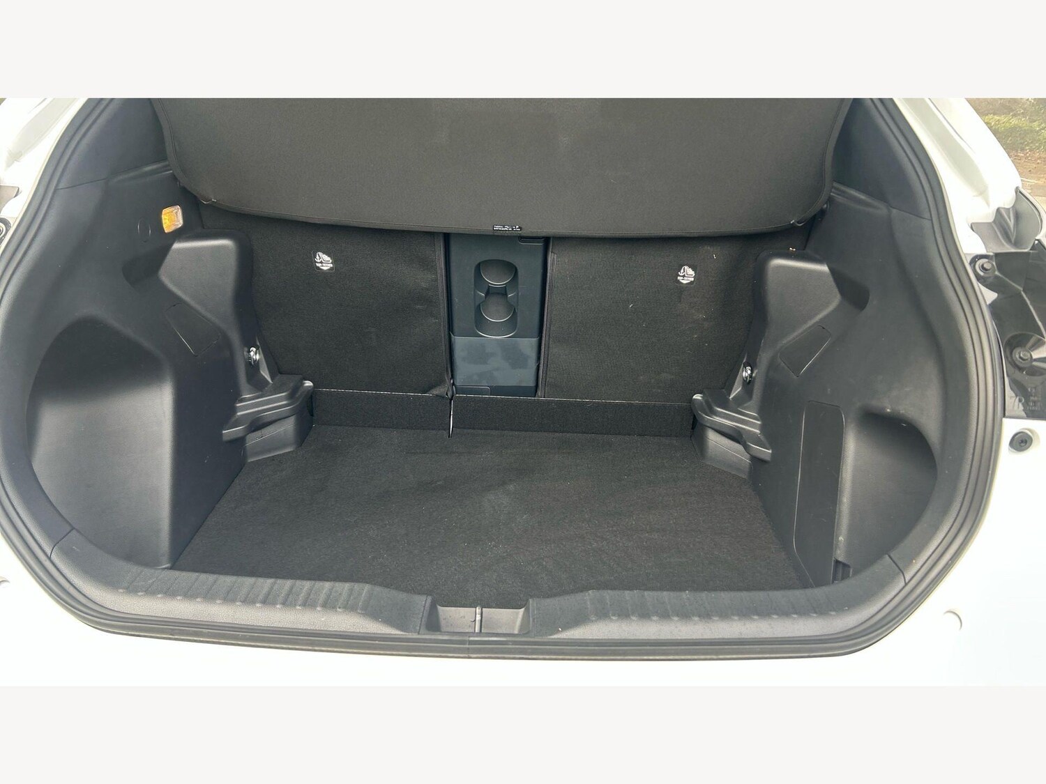 Used Toyota Yaris Cross 2024 for sale - 78020448: Photo 16