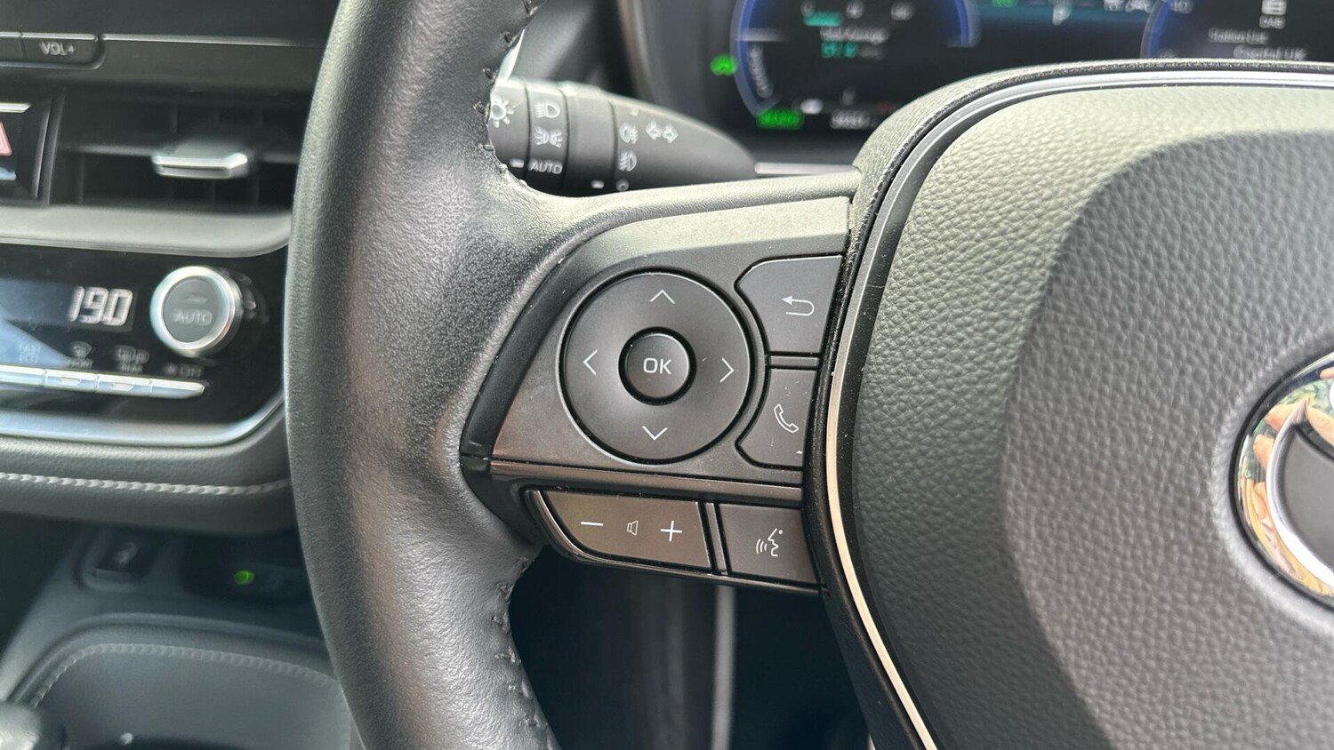 Used Toyota Corolla for sale - 77753023: Photo 33