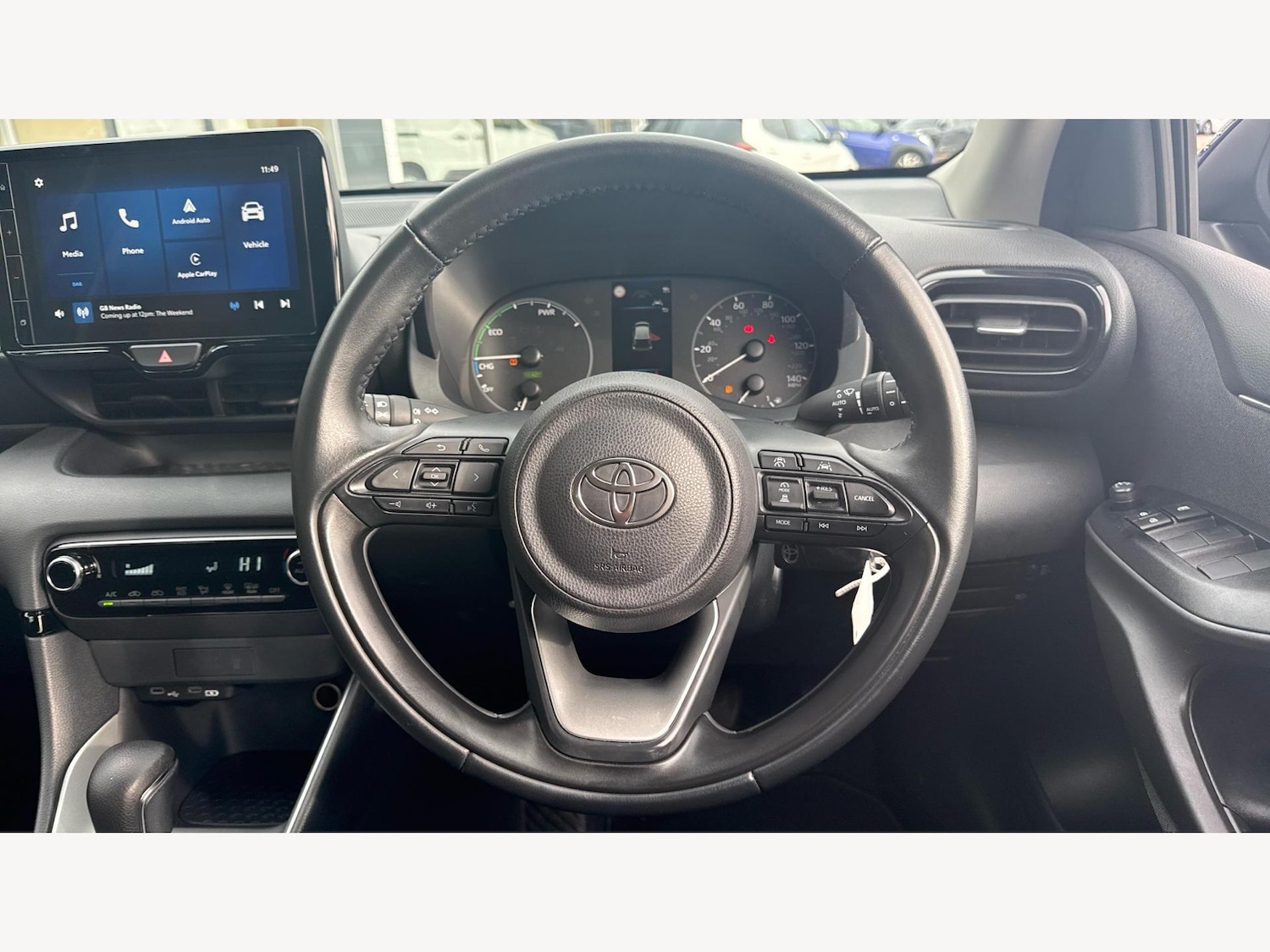 Used Toyota Yaris 2024 for sale - 76389414: Photo 10