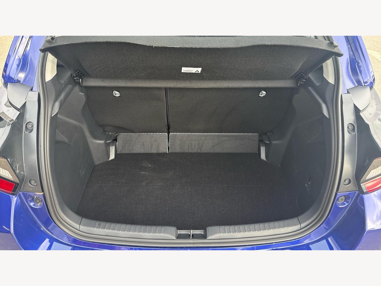 Used Toyota Yaris 2024 for sale - 76389414: Photo 16