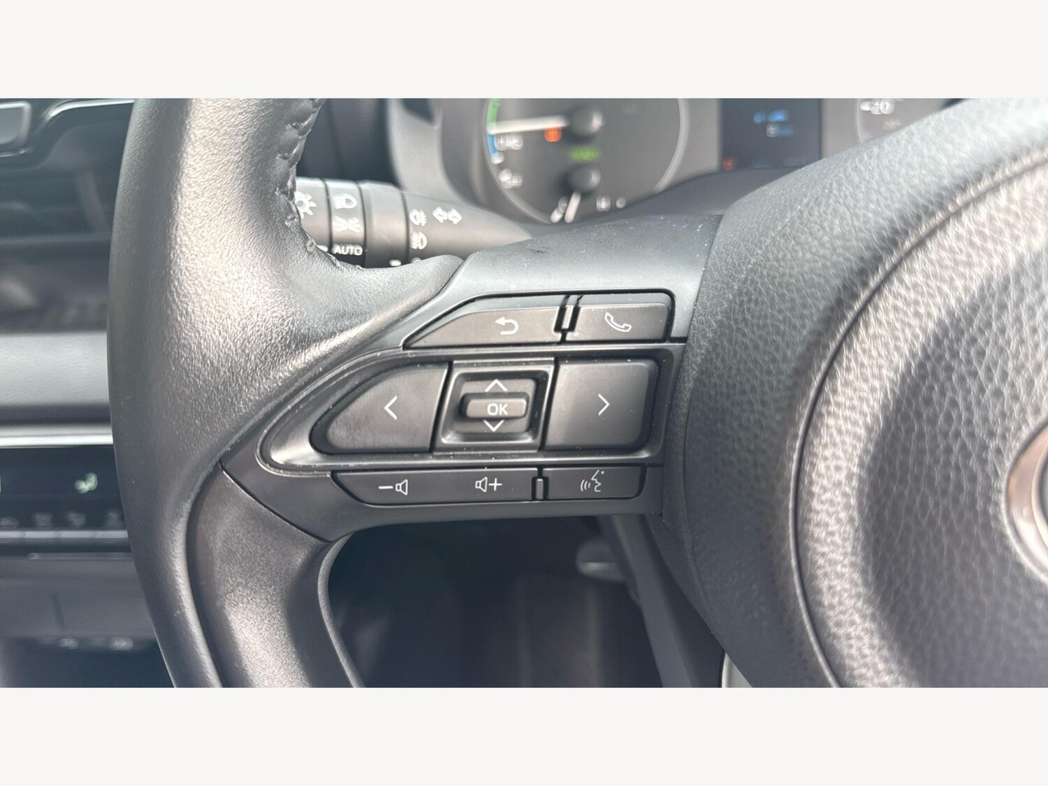 Used Toyota Yaris 2024 for sale - 76389414: Photo 27