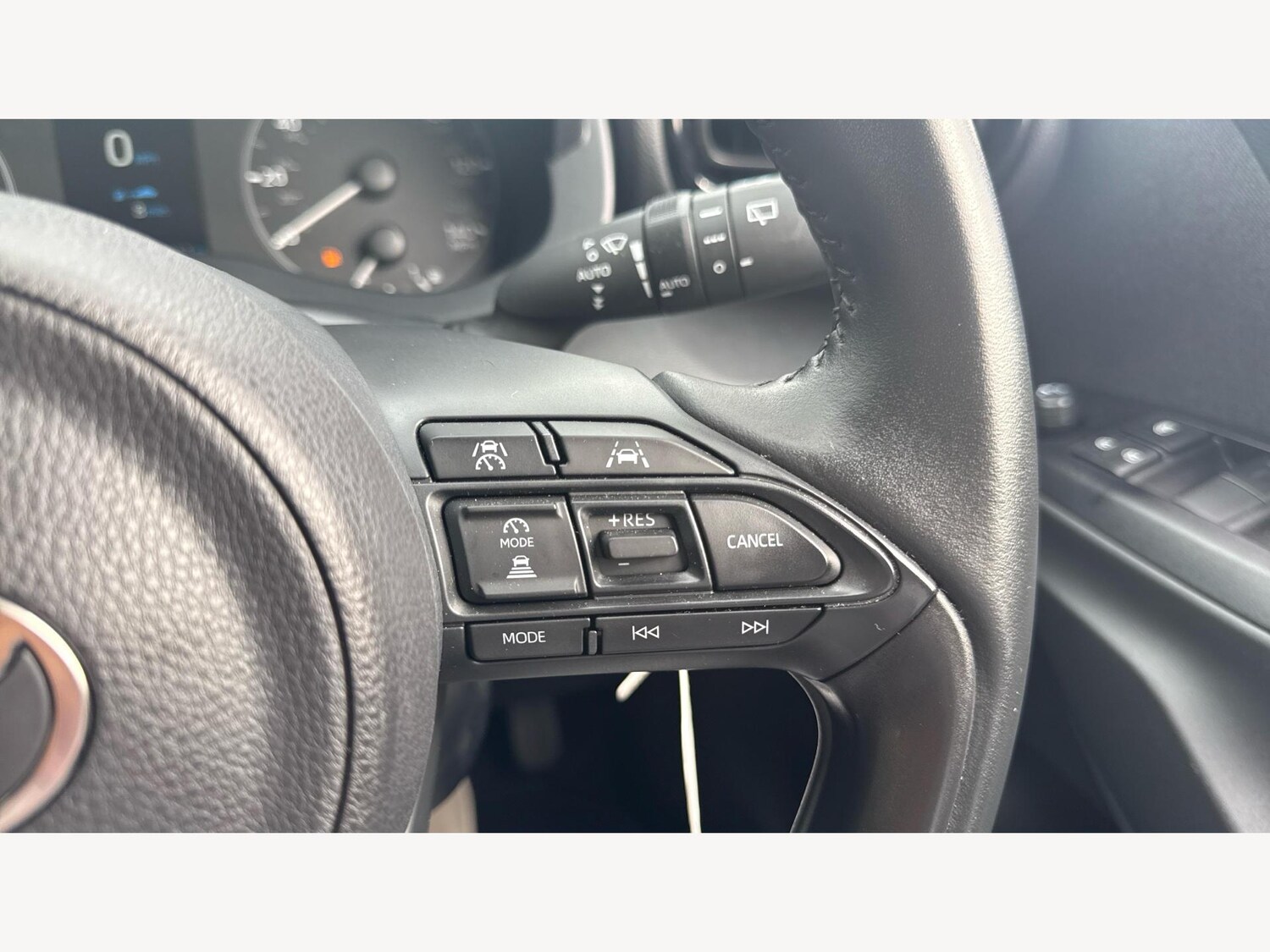 Used Toyota Yaris 2024 for sale - 76389414: Photo 28