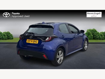 Used Toyota Yaris 2024 for sale - 76389414: Photo