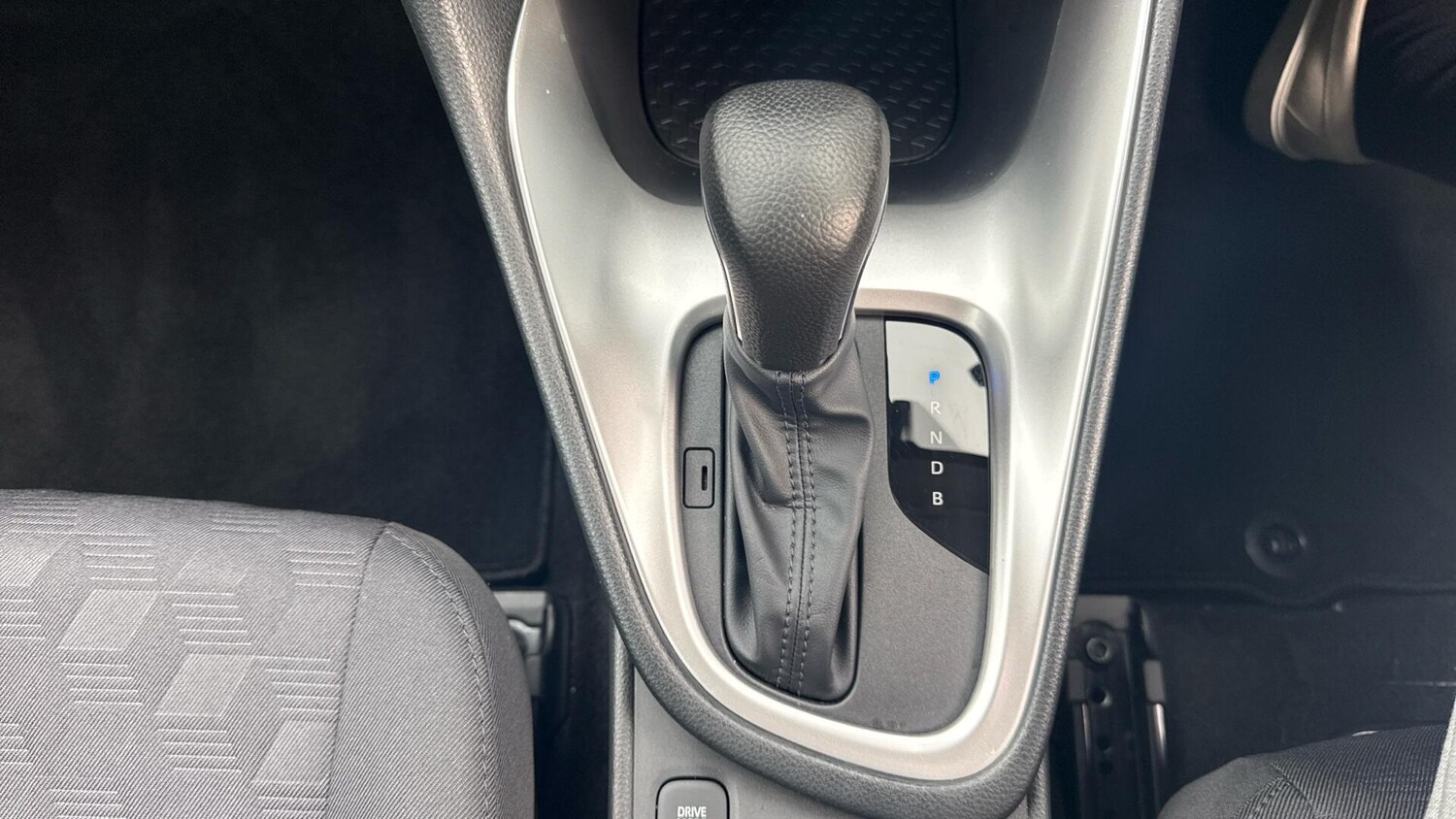 Used Toyota Yaris 2024 for sale - 76389414: Photo 38